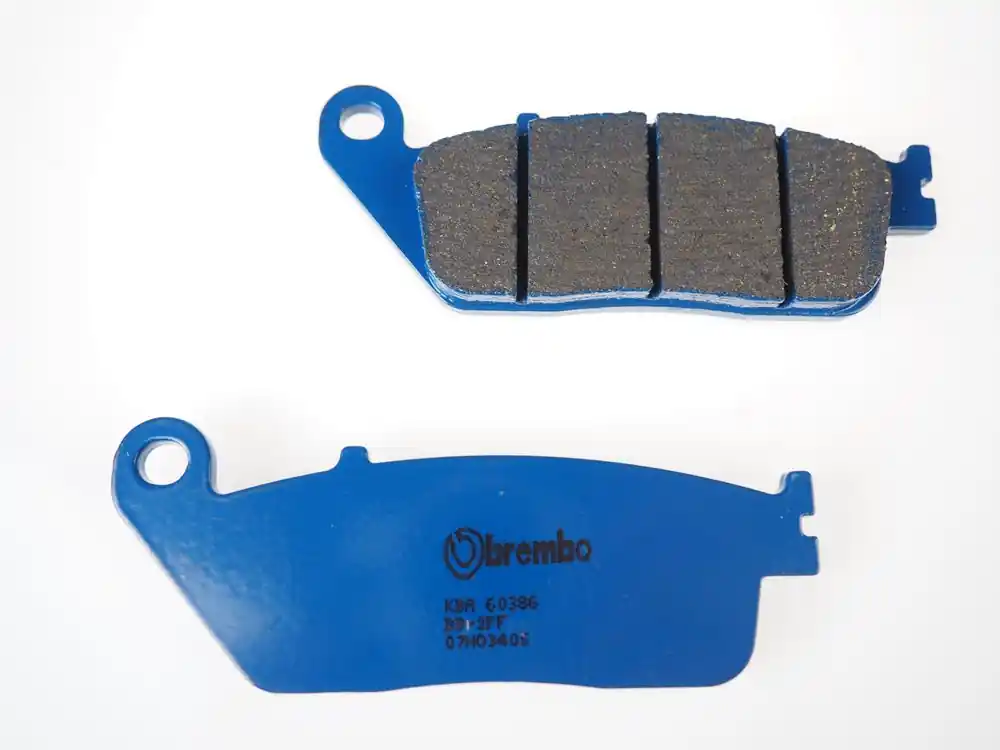 Brembo Standard Bremsbelag vorn 07HO3405 passend für Honda VF 750 C Magna RC43 (Bj.93-00) Top-Preis