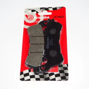 Online Kaufen Brembo Standard Bremsbelag vorn 07063 passend für Honda NSS 300 Forza (Bj.14-)