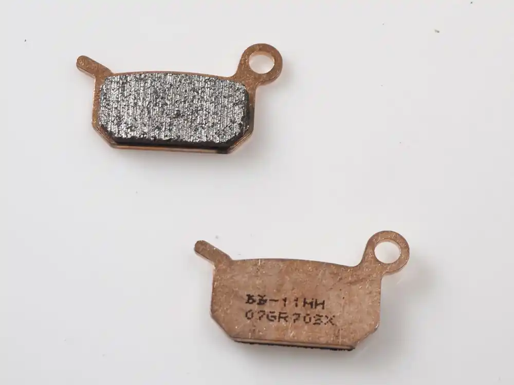 Markenware Brembo Standard Bremsbelag vorn Sinter 07GR70SX passend für KTM 50 SX Pro Senior (Bj.02-03)