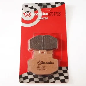 Top-Angebot Brembo Bremsbelag hinten Sinter 07047XS passend für Piaggio GTS 250 i.e. Vespa M45 (Bj.06-)
