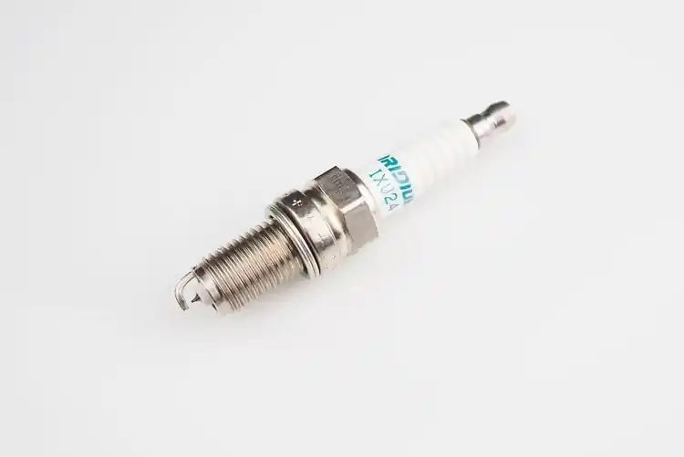 Markenware Denso Iridium Power Zündkerze IXU24 passend für BMW F 800 S/ST K71 (Bj 06-)