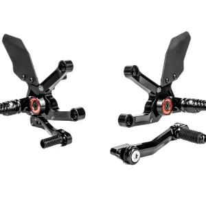 Abverkauf Gilles Fussrastenanlage passend für Triumph Speed Triple 1200 RS RR (Bj.20-) mit ABE MUE2-T01-B