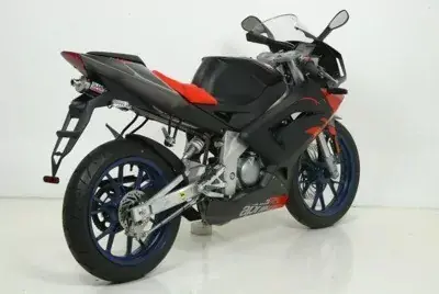 Aktuell Giannelli Endschalldämpfer passend für Aprilia RS 50 & Derbi GPR 50