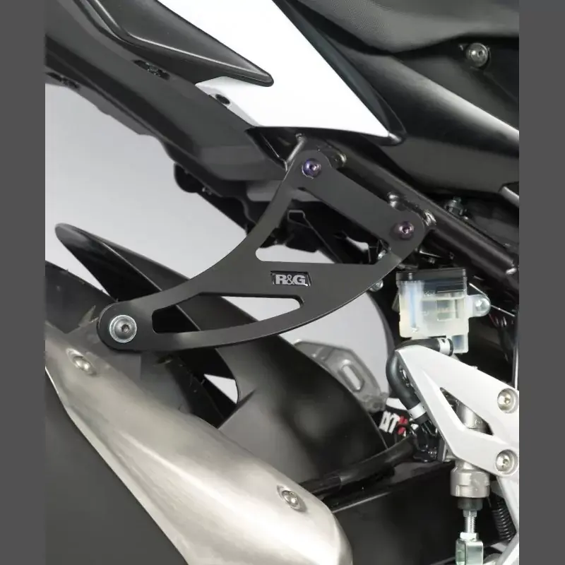R&G Racing Auspuffhalter passend für Suzuki GSR 750 ab 2011 Abverkauf